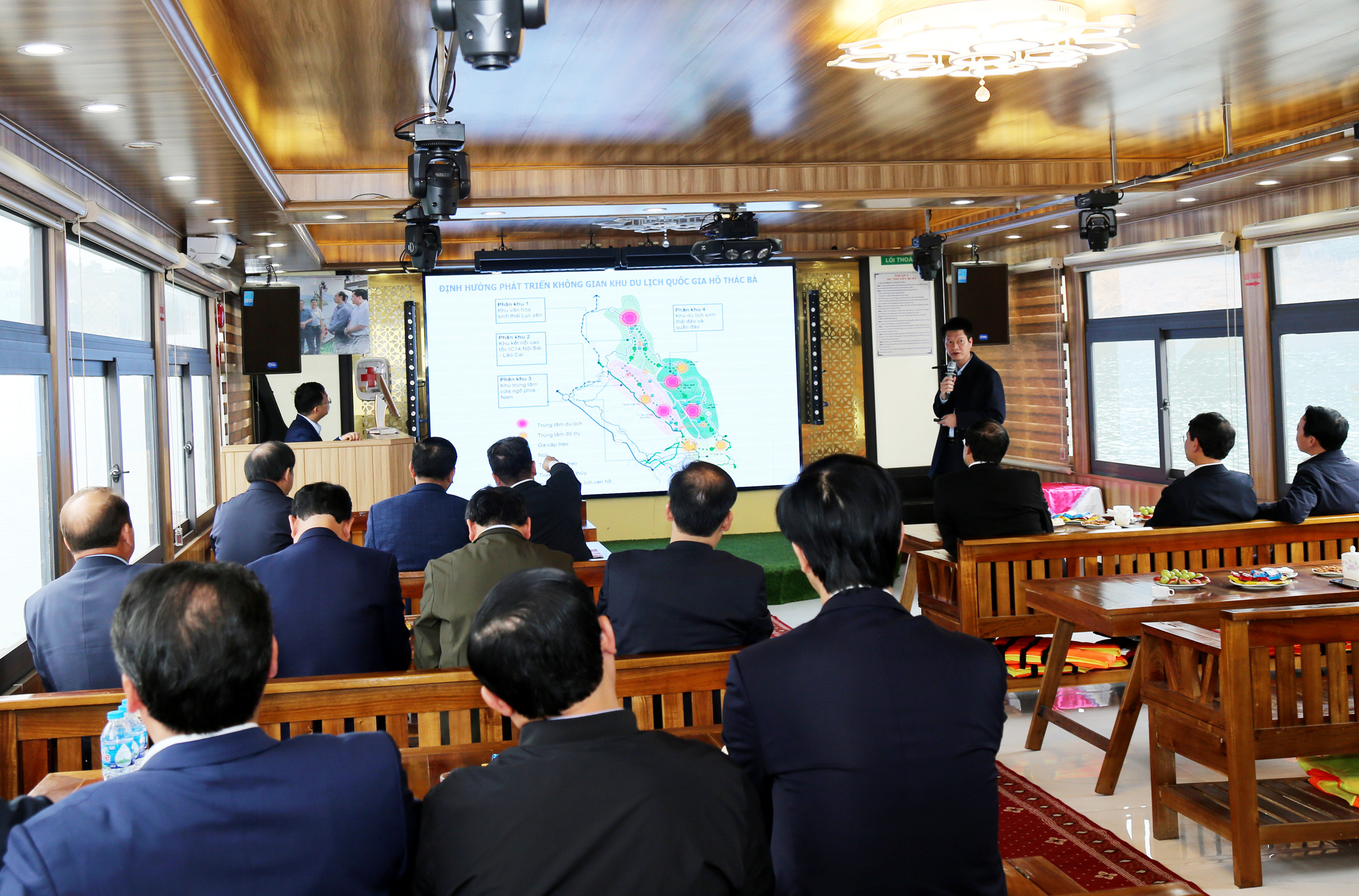 Tỉnh Lào Cai và tỉnh Yên Bái tiếp tục hợp tác toàn diện ảnh 17