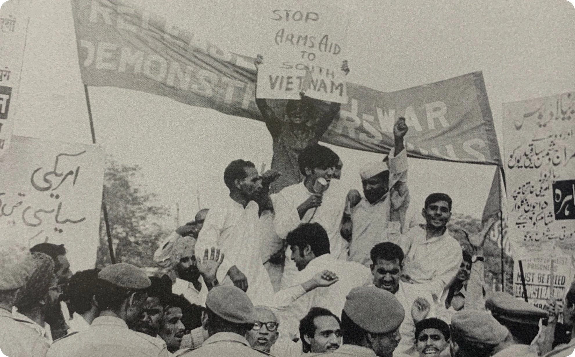 Thế giới đoàn kết, ủng hộ Việt Nam trong cuộc đấu tranh chính nghĩa ảnh 9