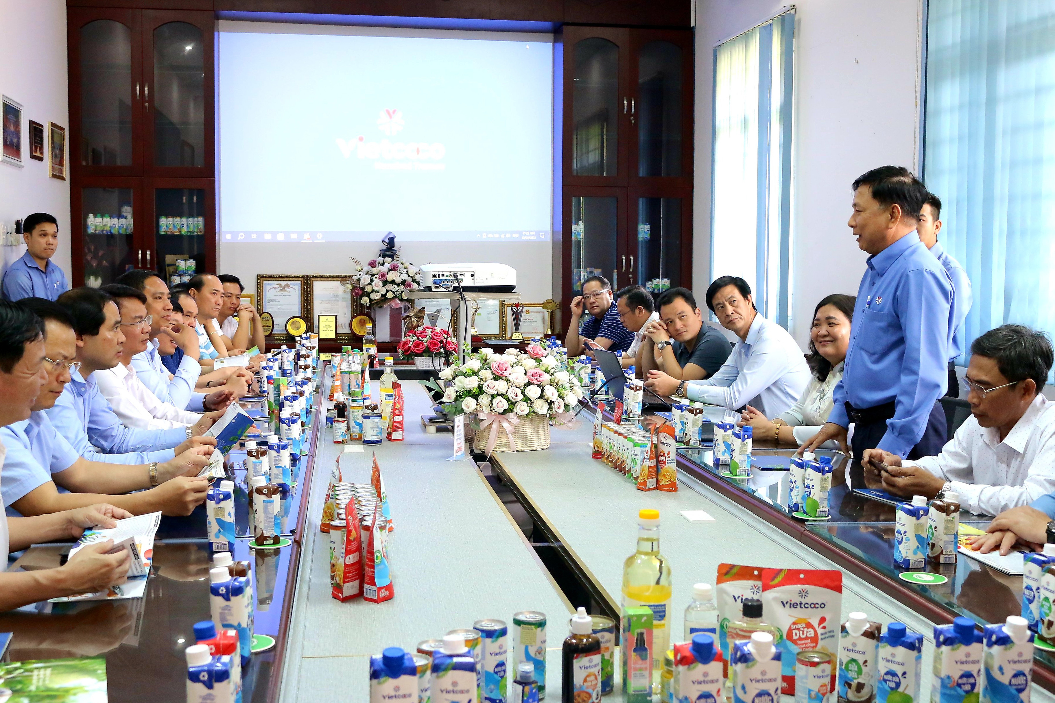 Đoàn công tác của Tỉnh ủy Lào Cai thăm và làm việc tại tỉnh Bến Tre ảnh 4