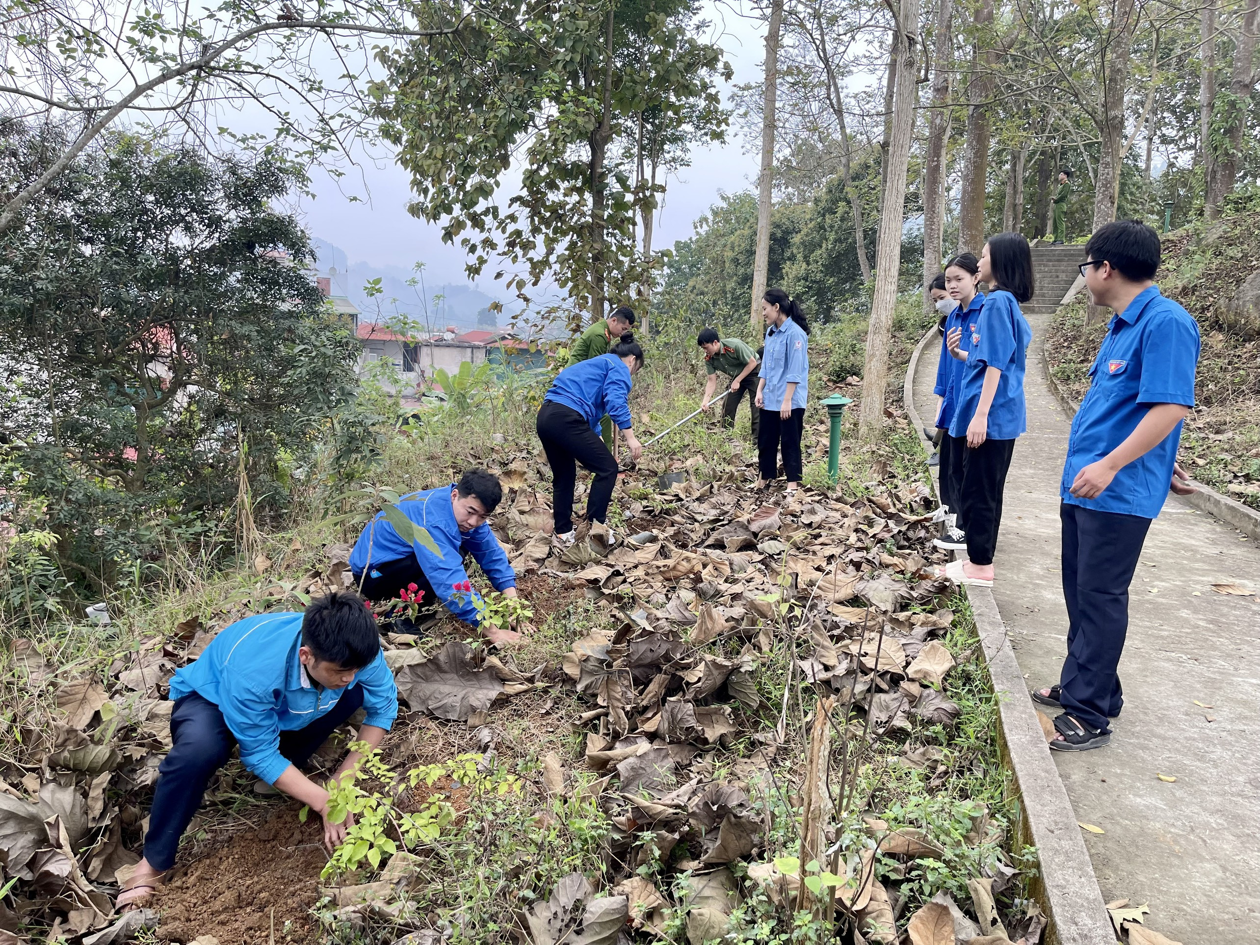 Nhiều hoạt động thiết thực của tuổi trẻ huyện Bảo Yên ảnh 5 Nhiều hoạt động thiết thực của tuổi trẻ huyện Bảo Yên ảnh 5