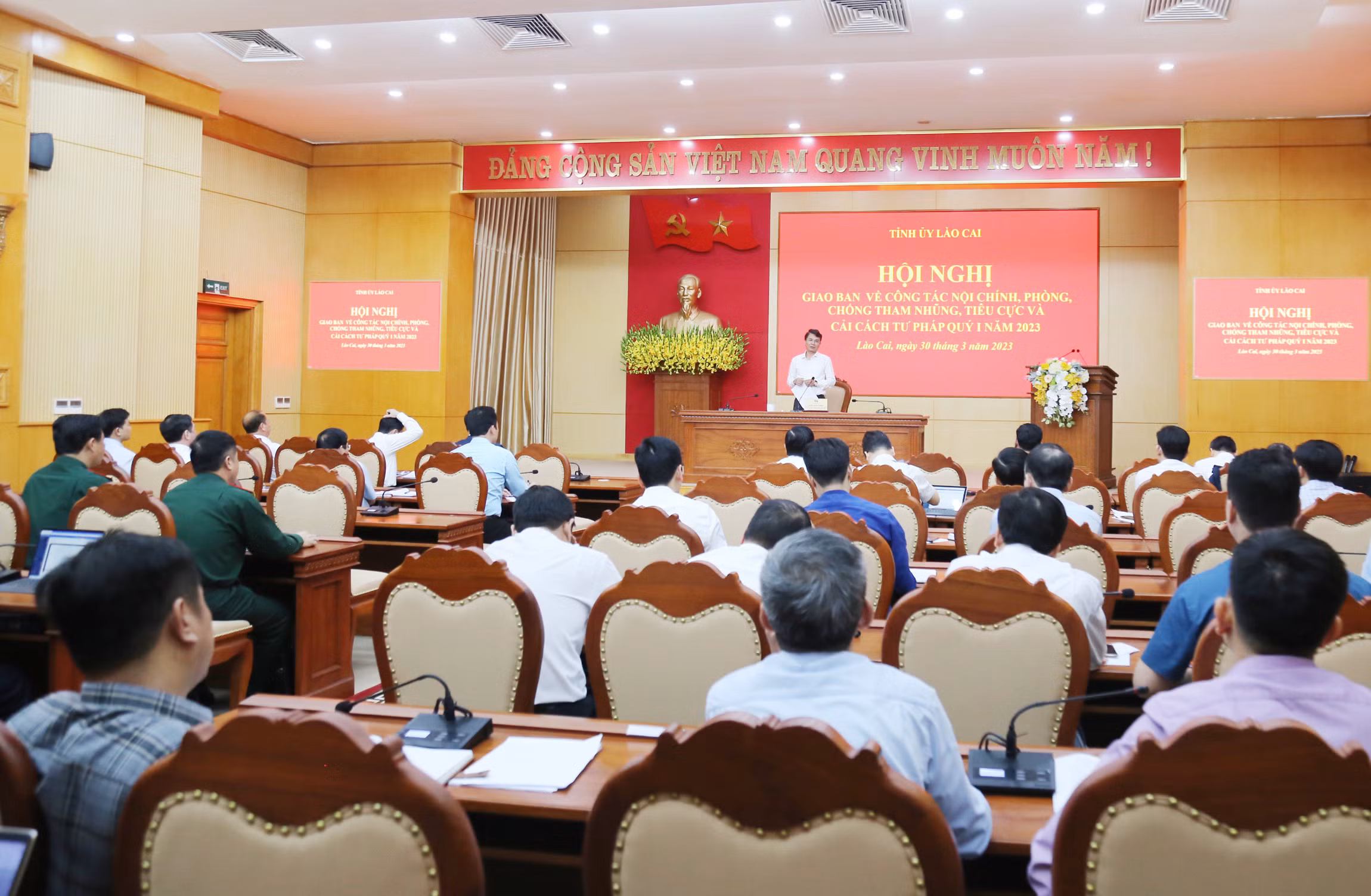 Quang cảnh hội nghị. Quang cảnh hội nghị.