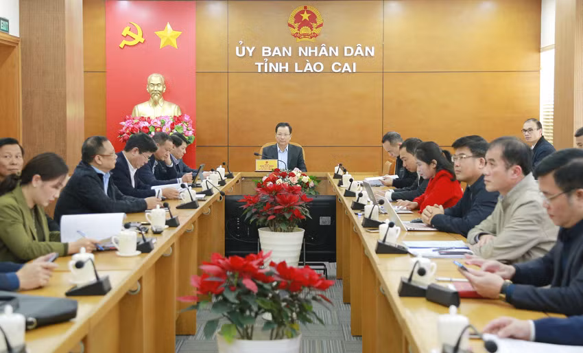 Đẩy mạnh cải cách hành chính mang lại hiệu quả thiết thực cho người dân, doanh nghiệp ảnh 2