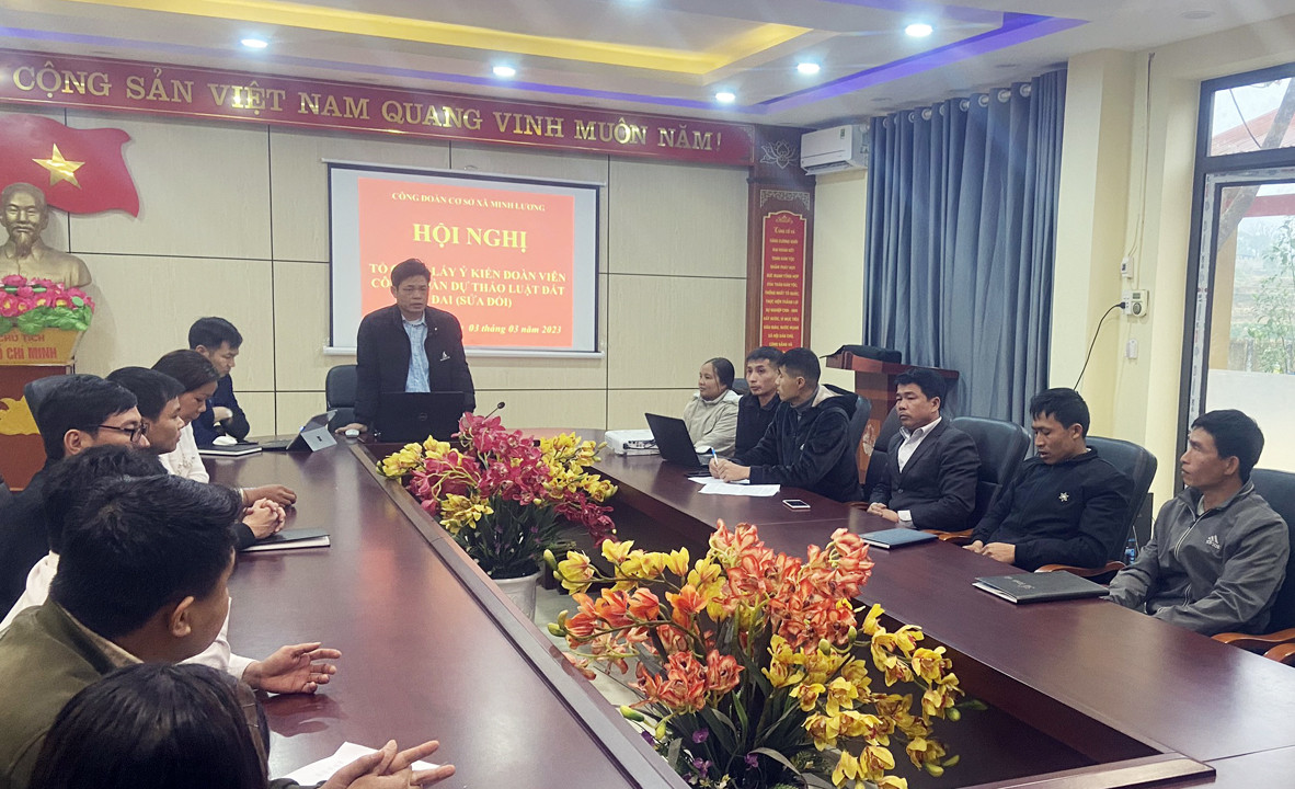 Văn Bàn: Nhiều ý kiến để Luật Đất đai (sửa đổi) phù hợp với vùng đồng bào dân tộc thiểu số ảnh 1 Văn Bàn: Nhiều ý kiến để Luật Đất đai (sửa đổi) phù hợp với vùng đồng bào dân tộc thiểu số ảnh 1