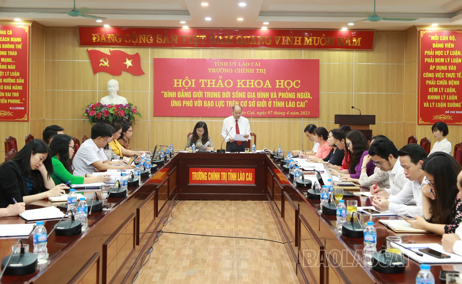 Quang cảnh hội thảo.