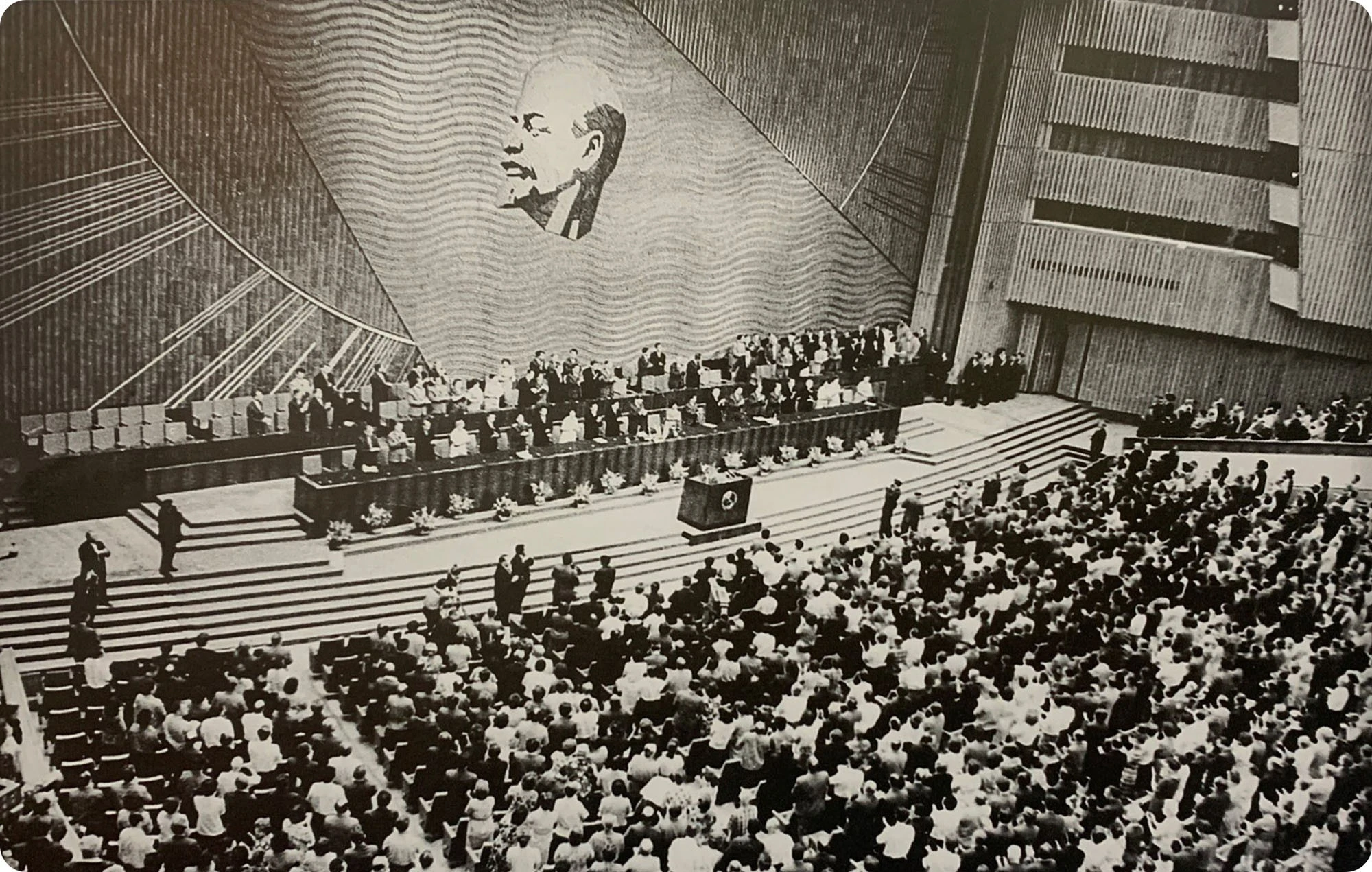 Thế giới đoàn kết, ủng hộ Việt Nam trong cuộc đấu tranh chính nghĩa ảnh 1