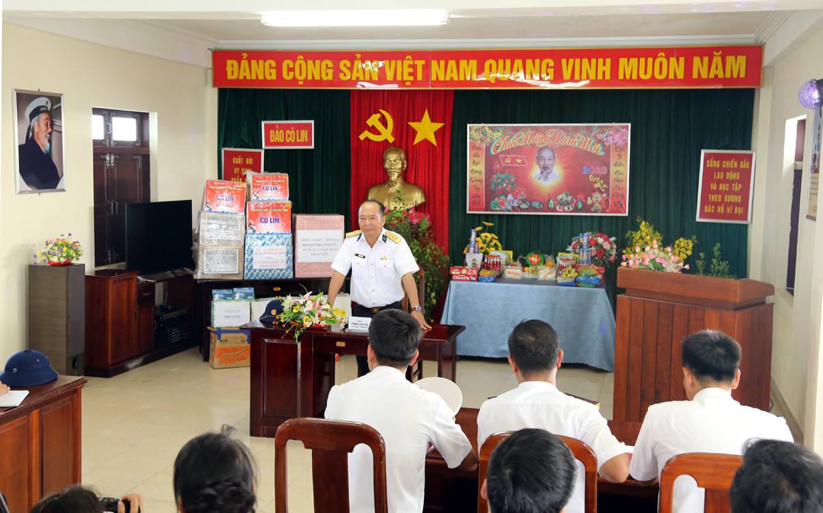 Đón Tết sớm ở tuyến đảo tiền tiêu Cô Lin - Len Đao ảnh 3