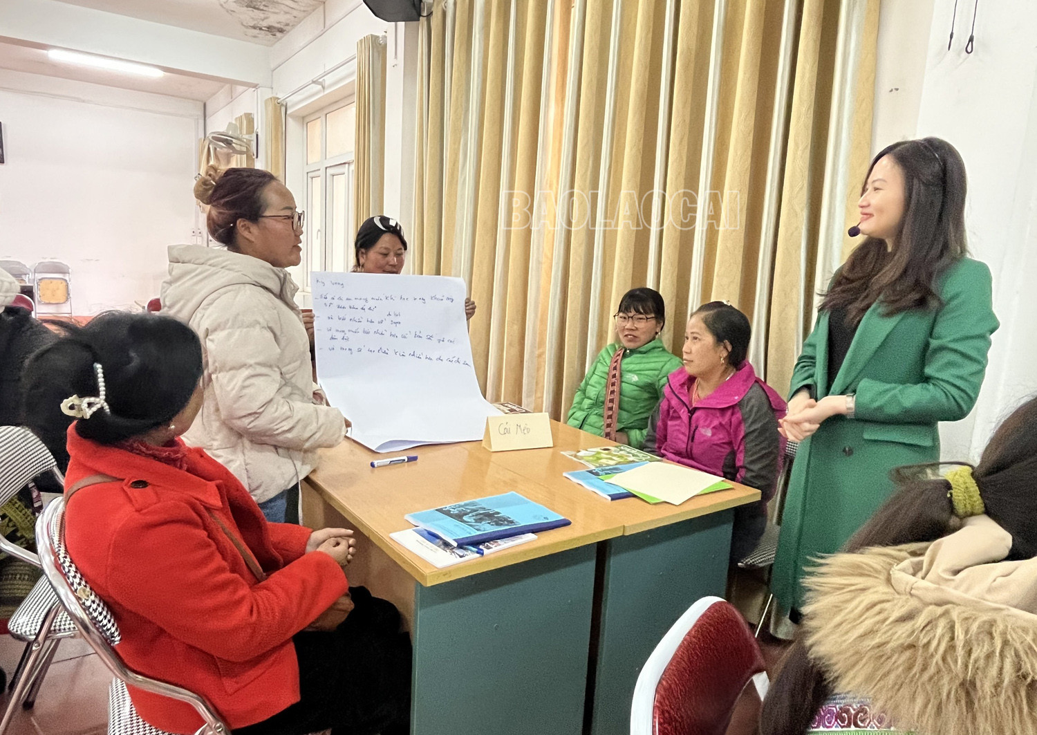 Gần 100 học viên được bồi dưỡng kỹ năng hướng dẫn viên du lịch tại điểm ảnh 2