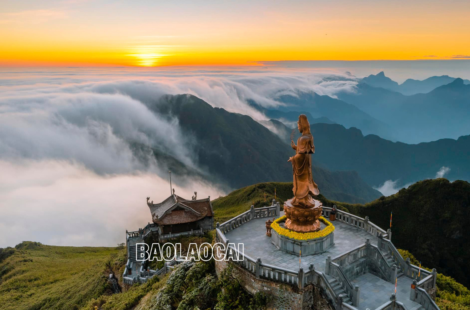 “Khoảnh khắc” đẹp trên Fansipan ảnh 6