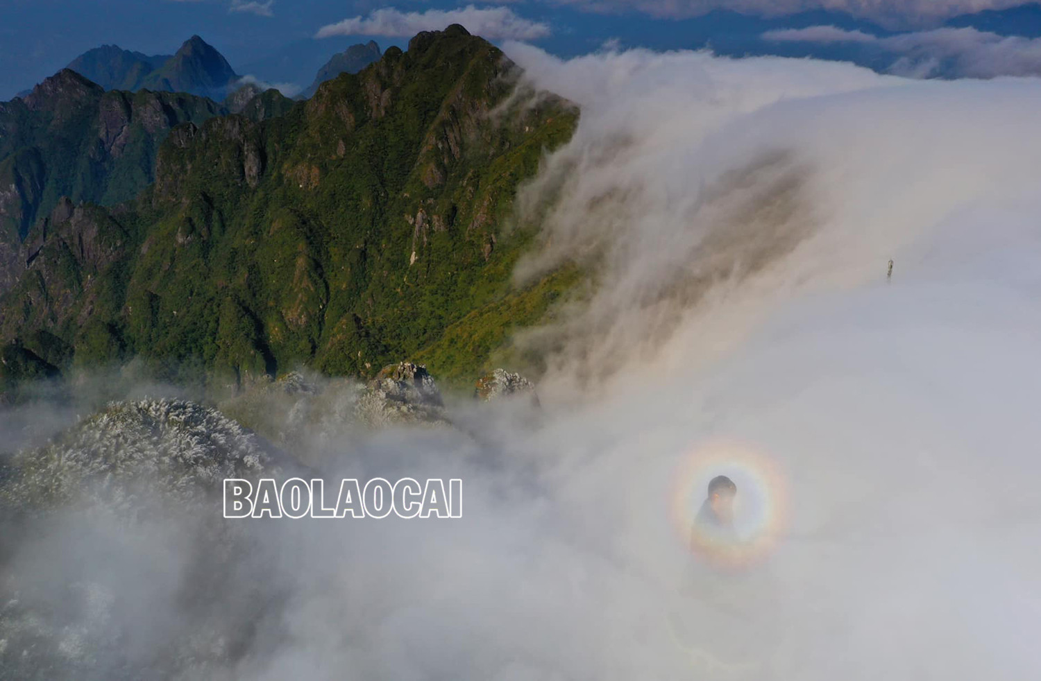 “Khoảnh khắc” đẹp trên Fansipan ảnh 3