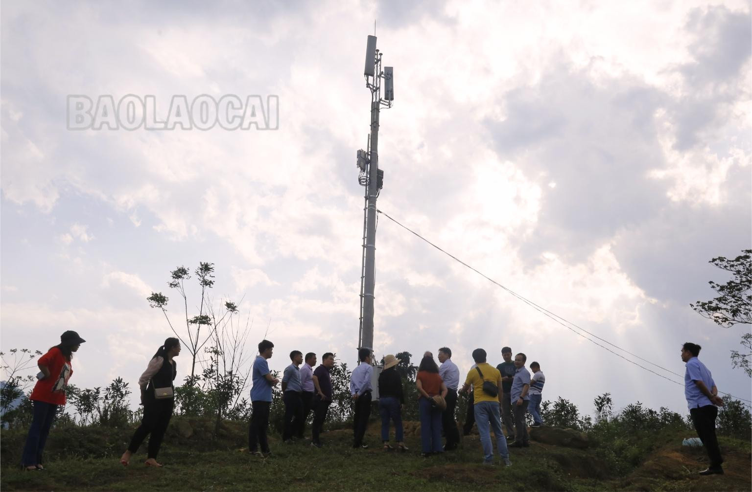 Khảo sát, đánh giá hiệu quả dịch vụ viễn thông công ích tại Lào Cai ảnh 1 Khảo sát, đánh giá hiệu quả dịch vụ viễn thông công ích tại Lào Cai ảnh 1