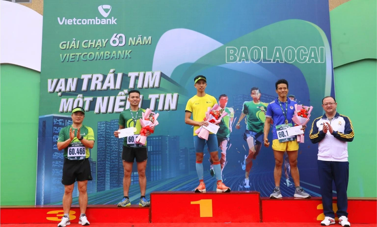 Trao giải Nhất, Nhì, Ba cho các nữ vận động viên. Trao giải Nhất, Nhì, Ba cho các nam vận động viên. Trao giải đồng hạng cho các nữ vận động viên. Trao giải đồng hạng cho các nam vận động viên. Trao Kỷ niệm chương cho các vận động viên.