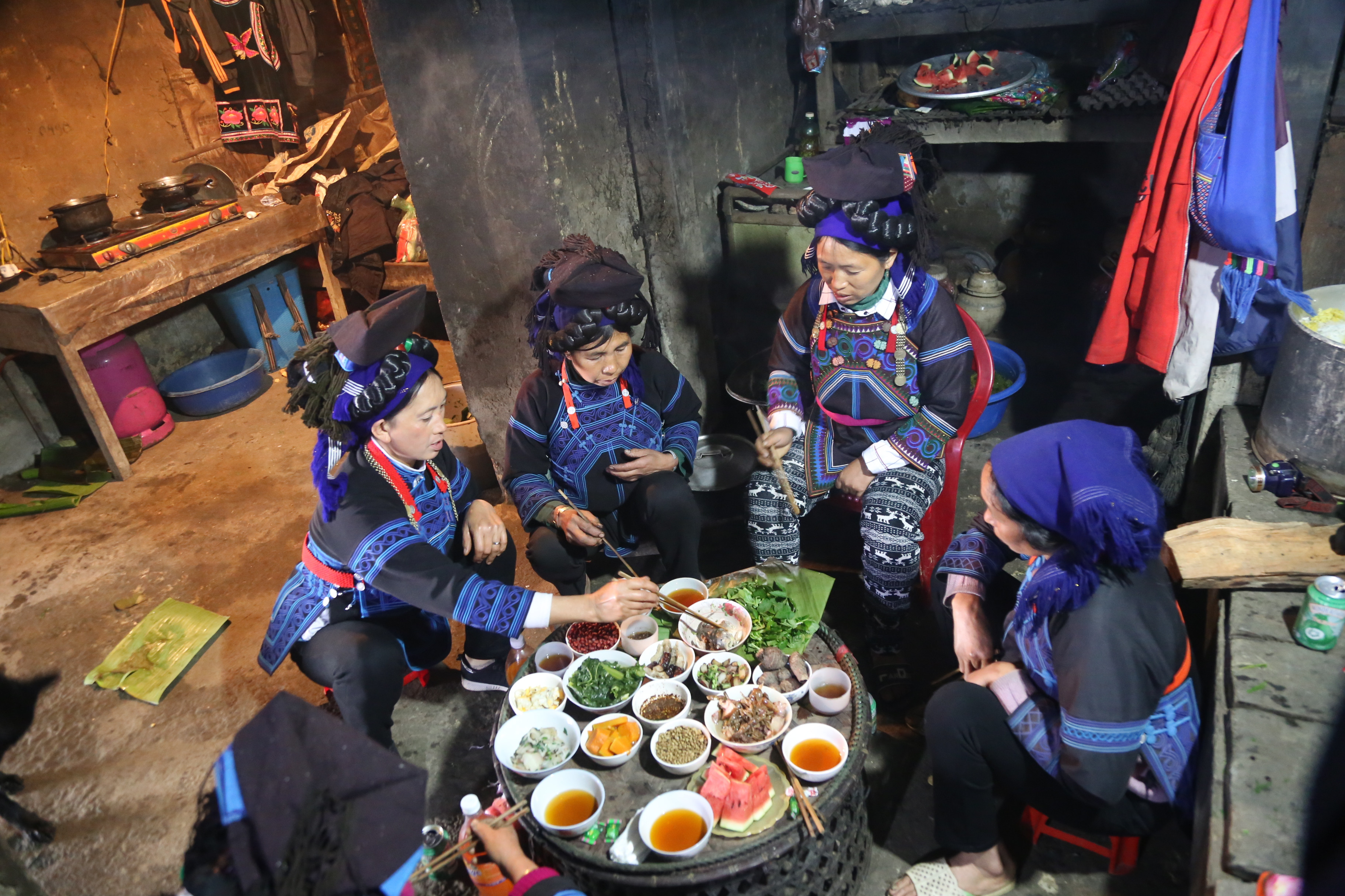 Người Hà Nhì vui Tết thiếu nhi đầu năm mới ảnh 11