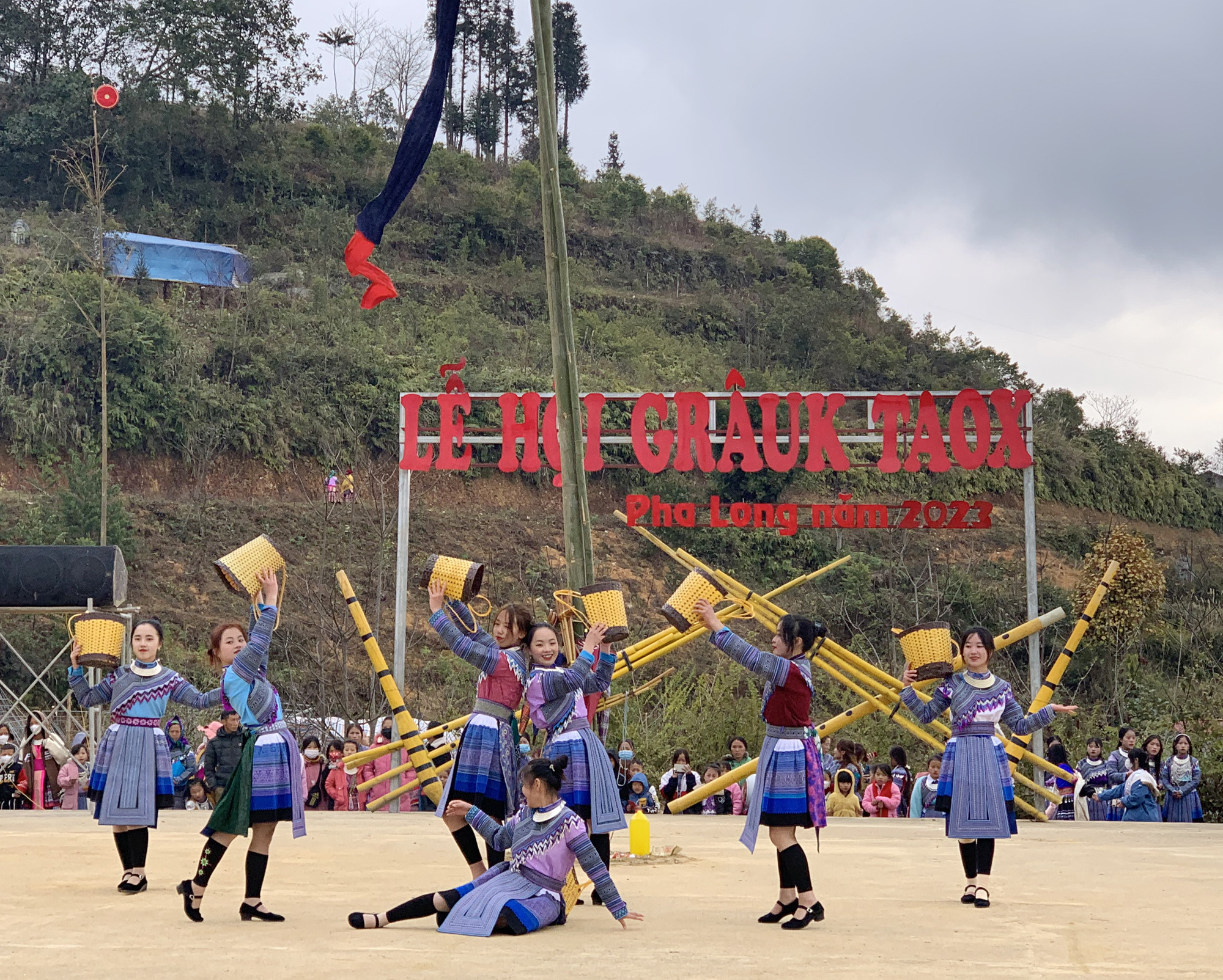 Pha Long mở hội xuân ảnh 5