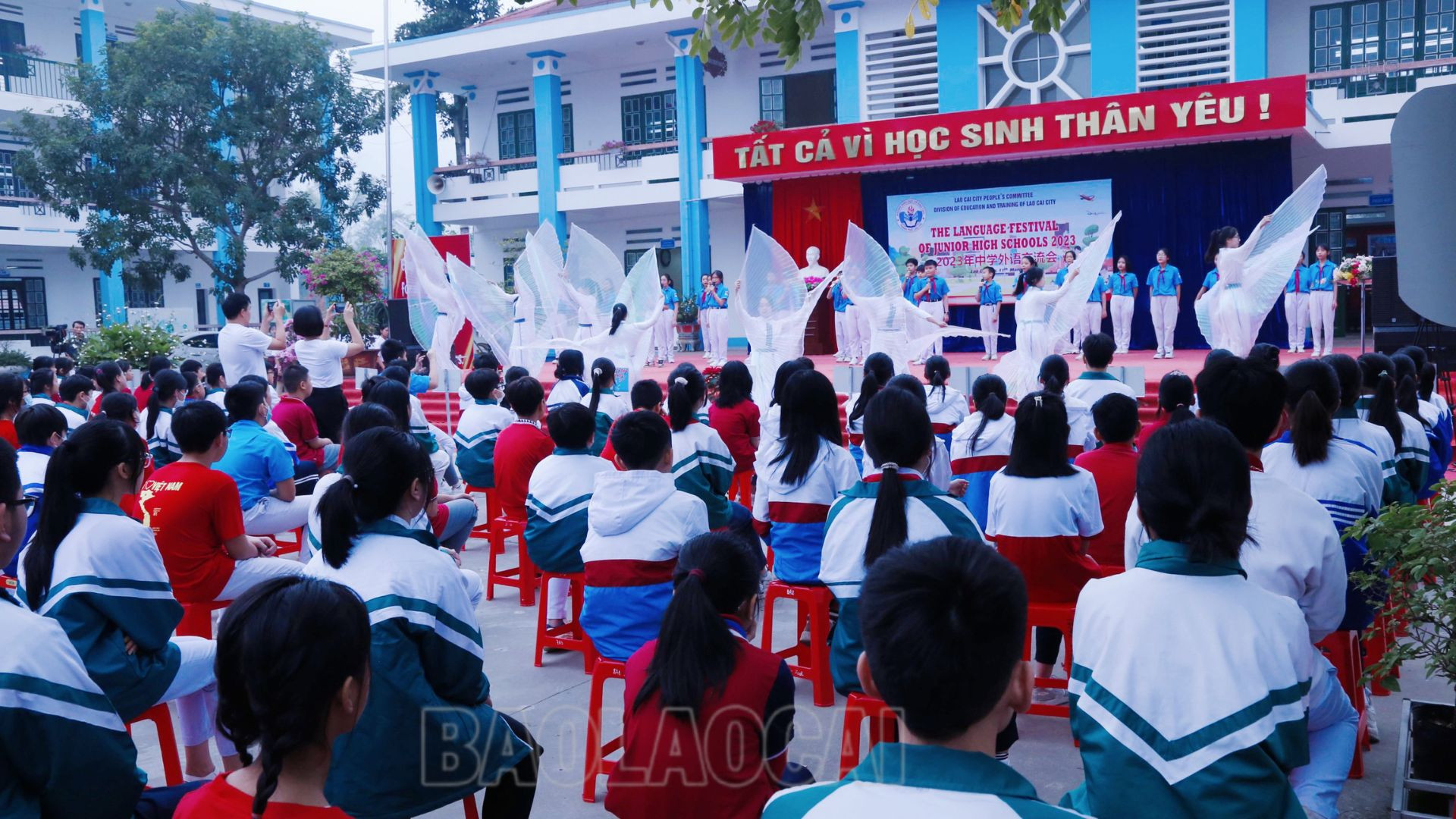 Hơn 250 học sinh tham gia Ngày hội Ngoại ngữ cấp THCS năm 2023 ảnh 1