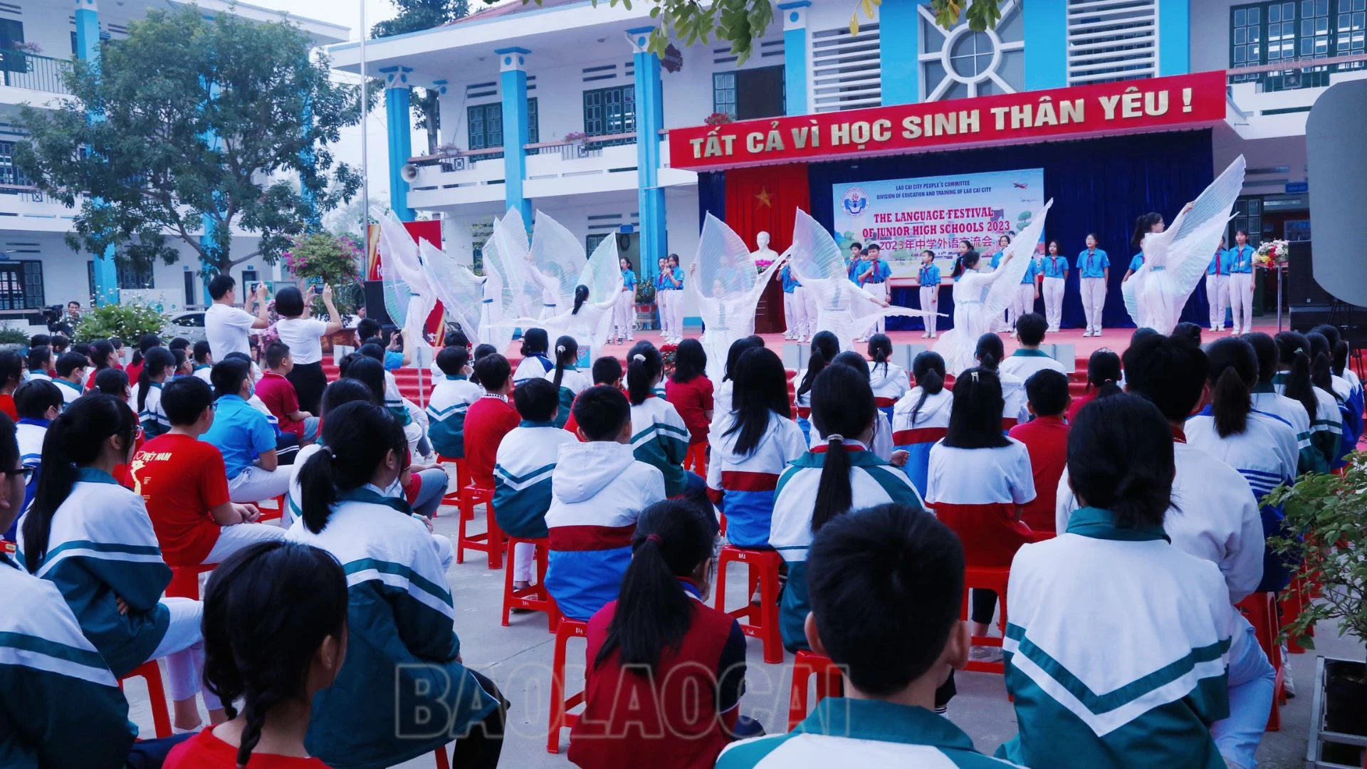 Hơn 250 học sinh tham gia Ngày hội Ngoại ngữ cấp THCS năm 2023 ảnh 1