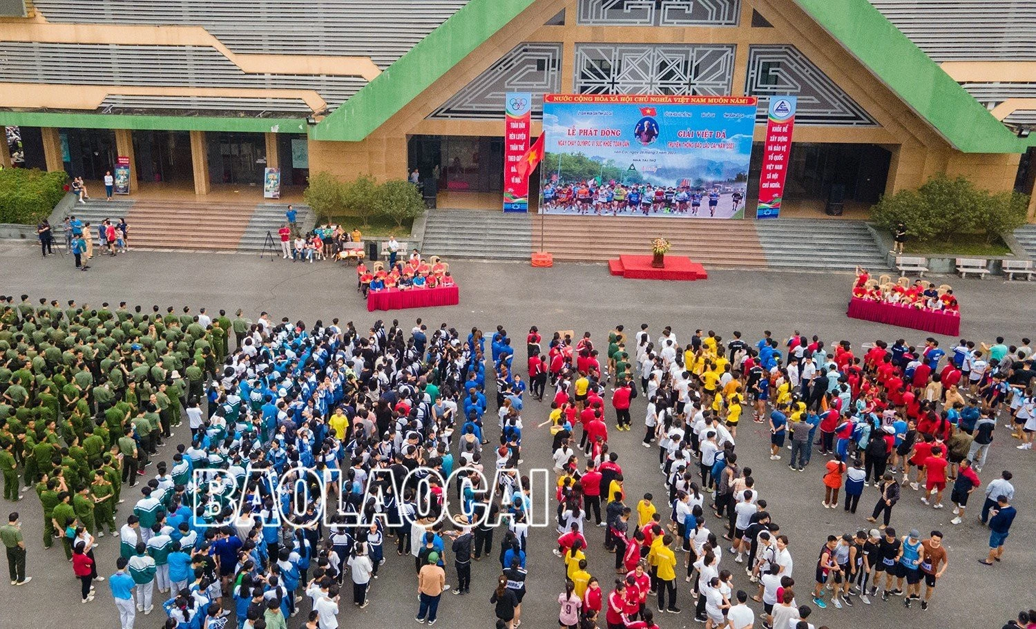 Khai mạc Giải Việt dã truyền thống Báo Lào Cai năm 2023 ảnh 1