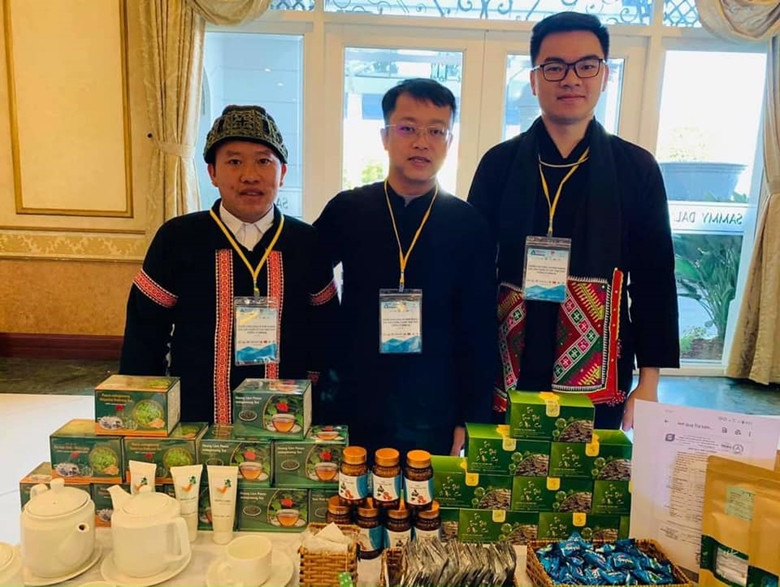 Tiến sĩ trẻ dân tộc Nùng đam mê nghiên cứu khoa học ảnh 1 Tiến sĩ trẻ dân tộc Nùng đam mê nghiên cứu khoa học ảnh 1