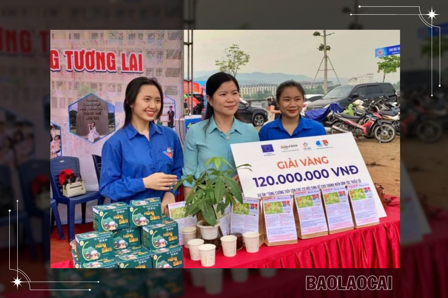 Dự án của Yến Nhi (bên trái ảnh) và người bạn đồng hành đạt giải Vàng tại Cuộc thi “Thách thức sáng kiến kinh doanh” năm 2021. Dự án của Yến Nhi (bên trái ảnh) và người bạn đồng hành đạt giải Vàng tại Cuộc thi “Thách thức sáng kiến kinh doanh” năm 2021.