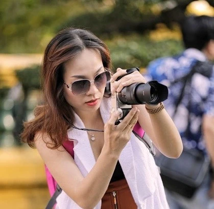 Nhiếp ảnh là niềm đam mê của Khánh Phan. Nhiếp ảnh là niềm đam mê của Khánh Phan.