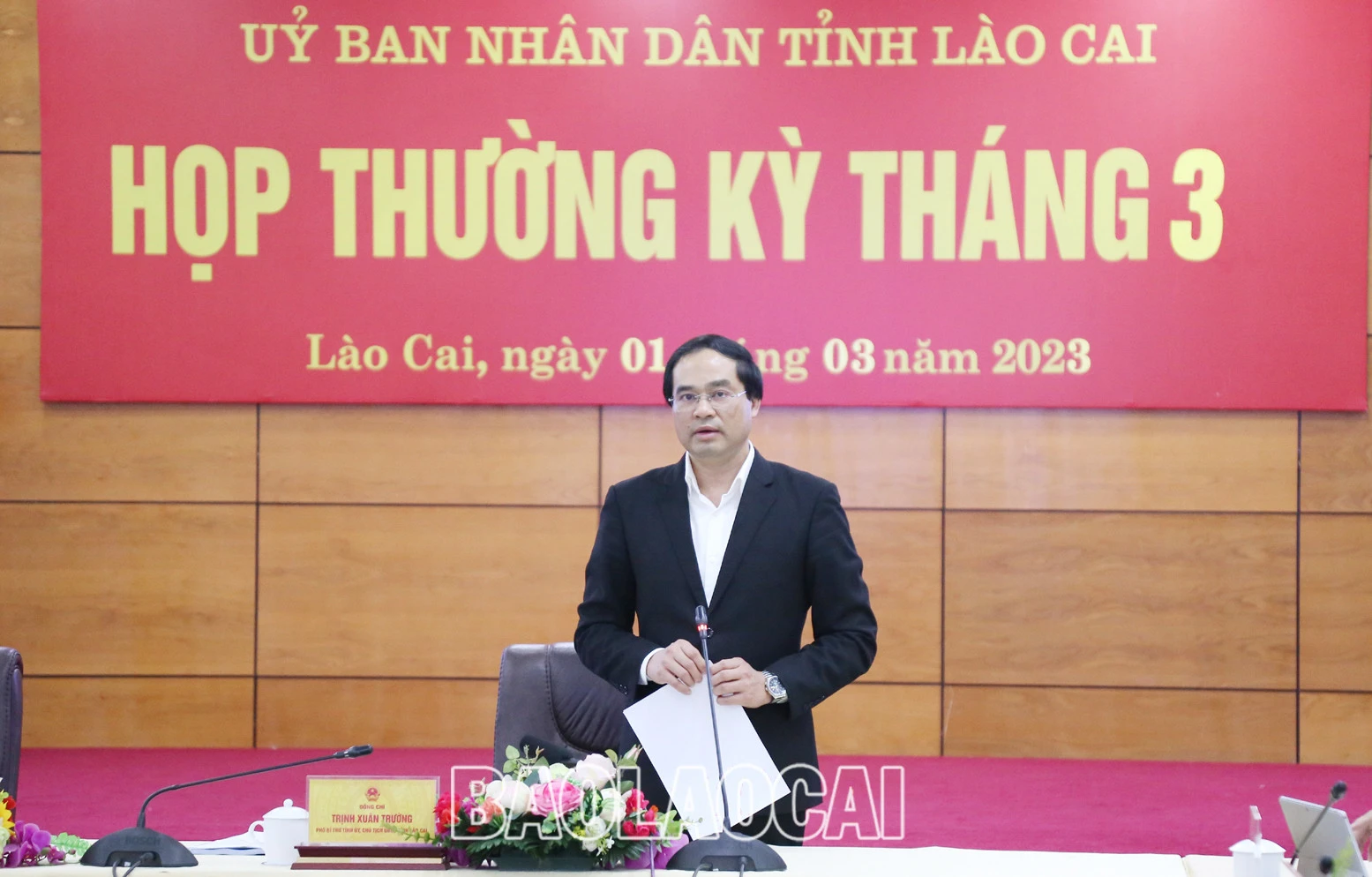 Chủ tịch UBND tỉnh Trịnh Xuân Trường kết luận phiên họp.