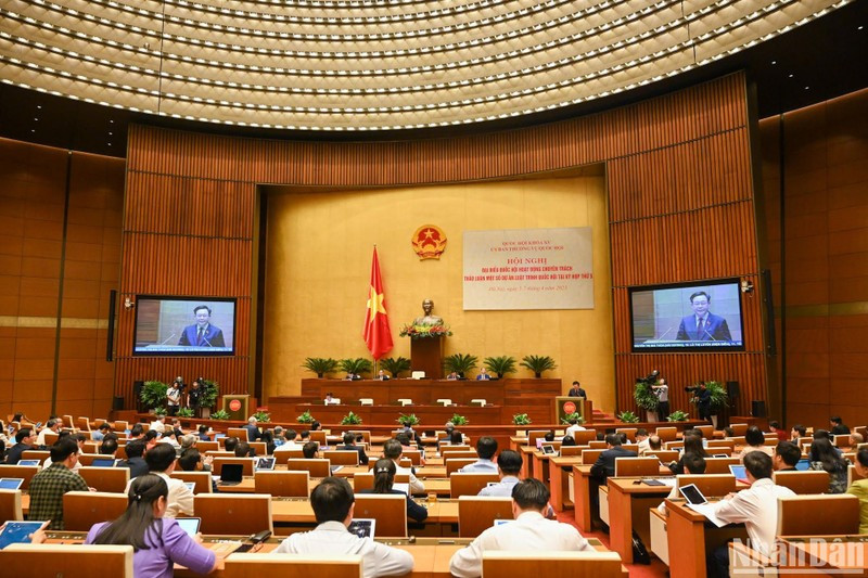 Đại biểu Quốc hội chuyên trách cho ý kiến về 7 dự án luật trình Quốc hội tại Kỳ họp thứ 5 ảnh 1 Quang cảnh Hội nghị. (Ảnh: DUY LINH)