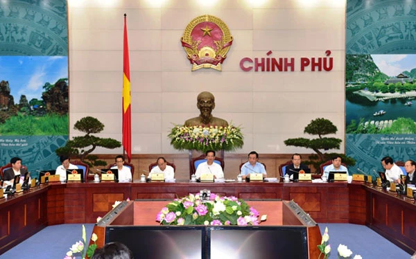 Thủ tướng Nguyễn Tấn Dũng chủ trì phiên họp Chính phủ thường kỳ tháng 4 năm 2015.