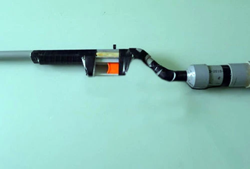 Súng cồn tự chế.