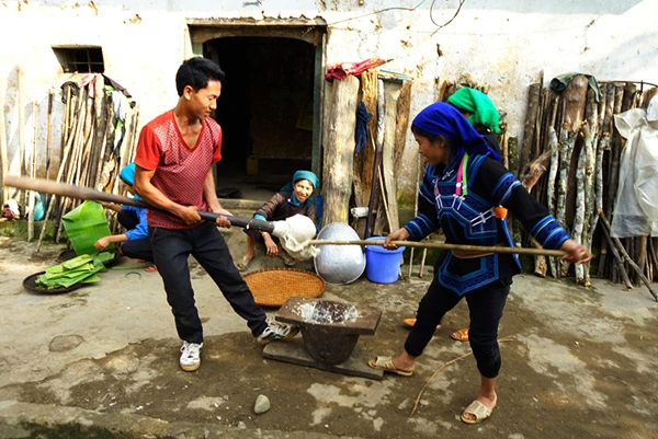 Lễ cúng nguồn nước thiêng của dân tộc Hà Nhì ảnh 2 Lễ cúng nguồn nước thiêng của dân tộc Hà Nhì ảnh 2