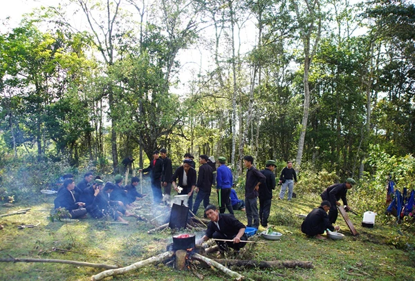 Lễ cúng nguồn nước thiêng của dân tộc Hà Nhì ảnh 5 Lễ cúng nguồn nước thiêng của dân tộc Hà Nhì ảnh 5