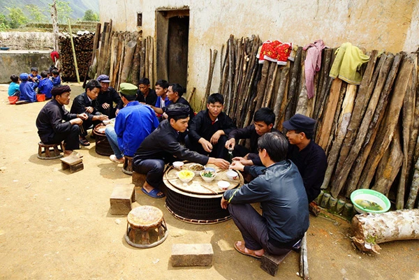 Lễ cúng nguồn nước thiêng của dân tộc Hà Nhì ảnh 8 Lễ cúng nguồn nước thiêng của dân tộc Hà Nhì ảnh 8
