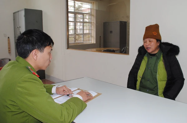 Lục Thị Phương tại cơ quan điều tra.