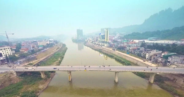 Ấn tượng thành phố Lào Cai nhìn từ flycam ảnh 7