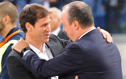 Benitez (phải) và Garcia khi còn làm việc chung tại Serie A. Ảnh: Reuters Benitez (phải) và Garcia khi còn làm việc chung tại Serie A. Ảnh: Reuters