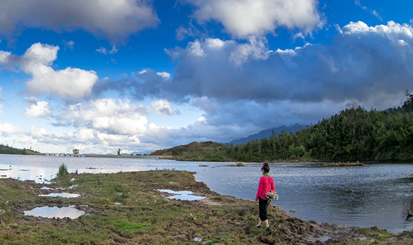 Hồ Thác Bạc điểm đến hấp dẫn giới trẻ ảnh 6