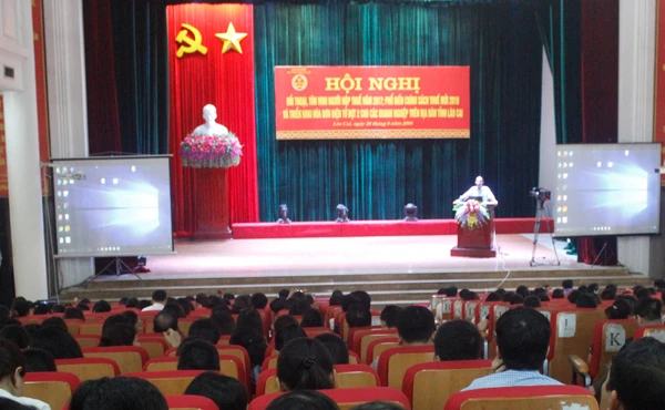 Quang cảnh hội nghị.