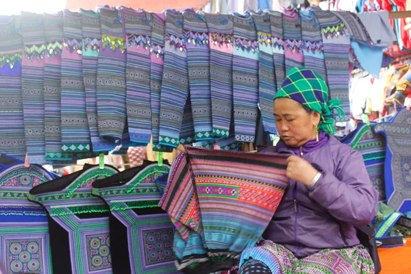 Chợ Cao Sơn - nét riêng của văn hóa vùng cao ảnh 2