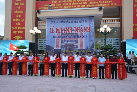 Khánh thành Trung tâm văn hóa Nguyễn Bỉnh Khiêm, công trình chào mừng 180 năm thành lập huyện Vĩnh Bảo.