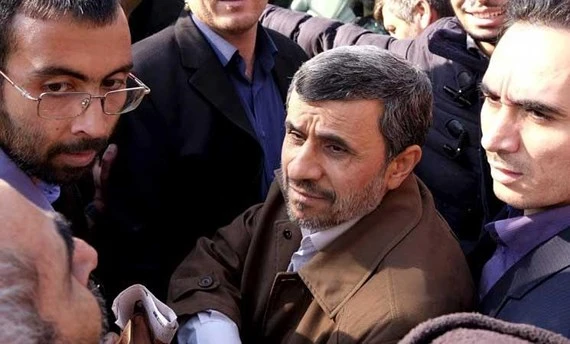 Cựu Tổng thống Iran Mahmoud Ahmadinejad. Cựu Tổng thống Iran Mahmoud Ahmadinejad.