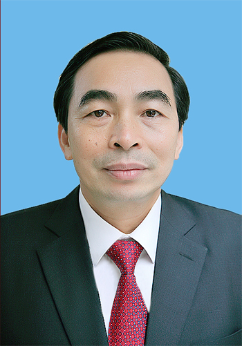 Ông Đinh Văn Điến, Phó Bí thư Tỉnh ủy, Chủ tịch UBND tỉnh Ninh Bình. Ông Đinh Văn Điến, Phó Bí thư Tỉnh ủy, Chủ tịch UBND tỉnh Ninh Bình.