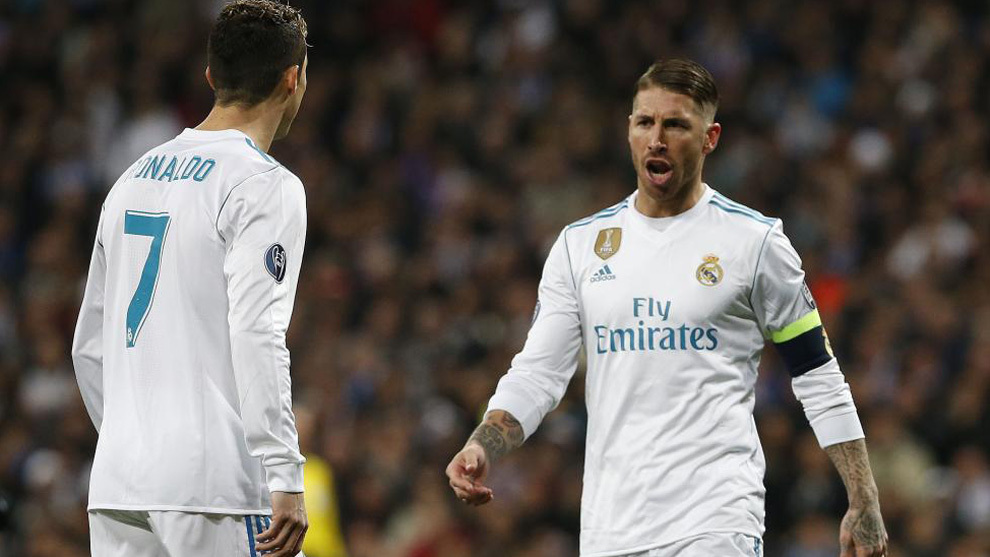 Ramos không ngại chấn chỉnh Ronaldo, khi thấy đồng đội thiếu tôn trọng CLB. Ramos không ngại chấn chỉnh Ronaldo, khi thấy đồng đội thiếu tôn trọng CLB.