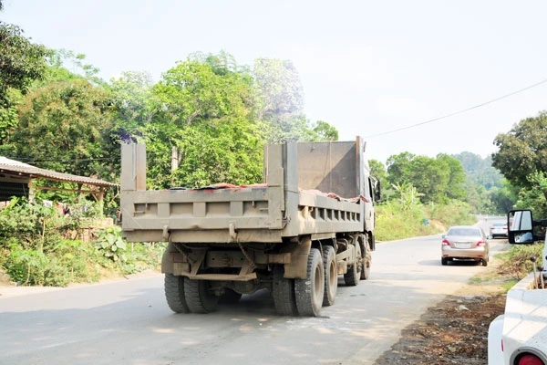 Sẽ cấm xe tải từ 4 trục trở lên lưu thông trên Quốc lộ 4D (đoạn từ đèo Trạm Tôn, huyện Sa Pa đi thành phố Lào Cai) trong dịp nghỉ Lễ 2/9).