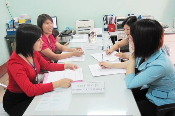 GIỚI THIỆU VỀ TRUNG TÂM DỊCH VỤ VIỆC LÀM TỈNH LÀO CAI ảnh 7 GIỚI THIỆU VỀ TRUNG TÂM DỊCH VỤ VIỆC LÀM TỈNH LÀO CAI ảnh 7