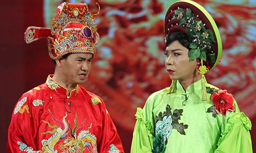 Nam Tào Xuân Bắc (trái) và Bắc Đẩu "Công Lý".