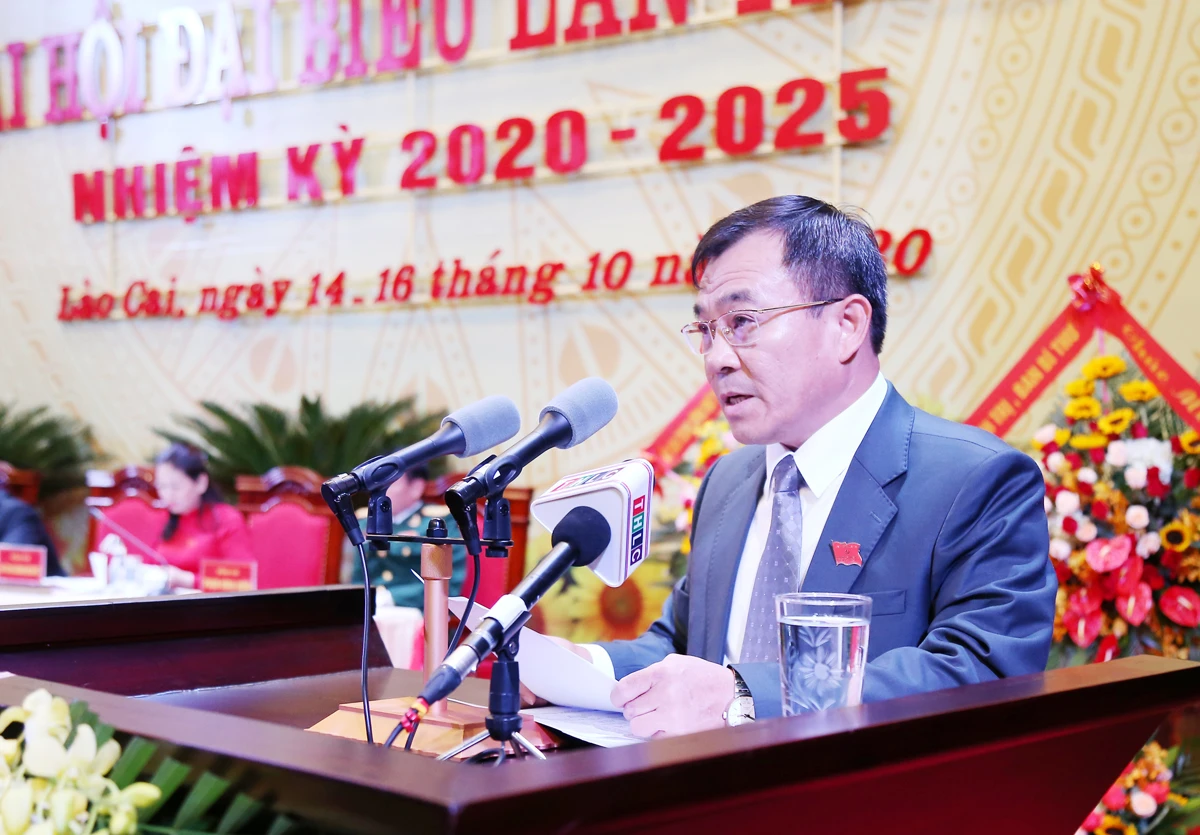 Tập trung công tác xây dựng Đảng, củng cố hệ thống chính trị, phát triển kinh tế - xã hội ảnh 2