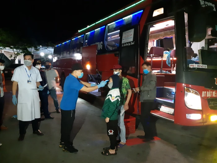 Hoạt động của các chốt kiểm soát góp phần kịp thời phát hiện trường hợp nghi nhiễm bệnh Covid-19 vào địa bàn tỉnh.