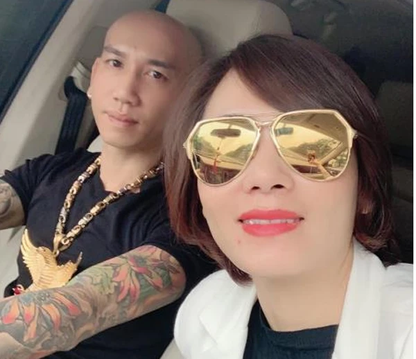 Chân dung vợ chồng Phú Lê - Lã Thúy Kiều.