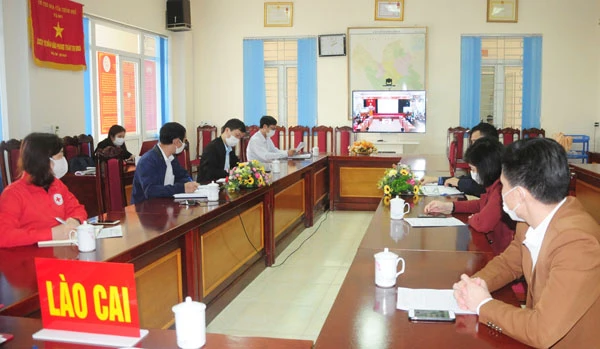 Các đại biểu dự hội nghị tại điểm cầu Lào Cai.