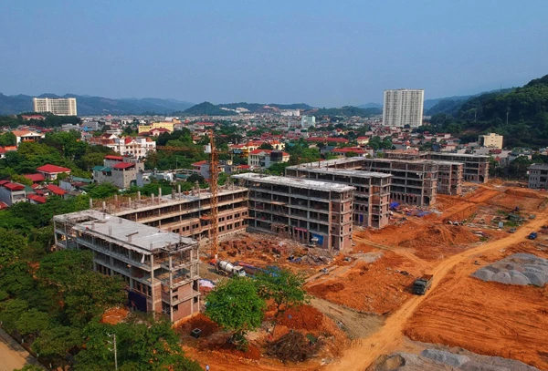 Vượt khó đảm bảo tiến độ trên những công trình trọng điểm của tỉnh ảnh 3