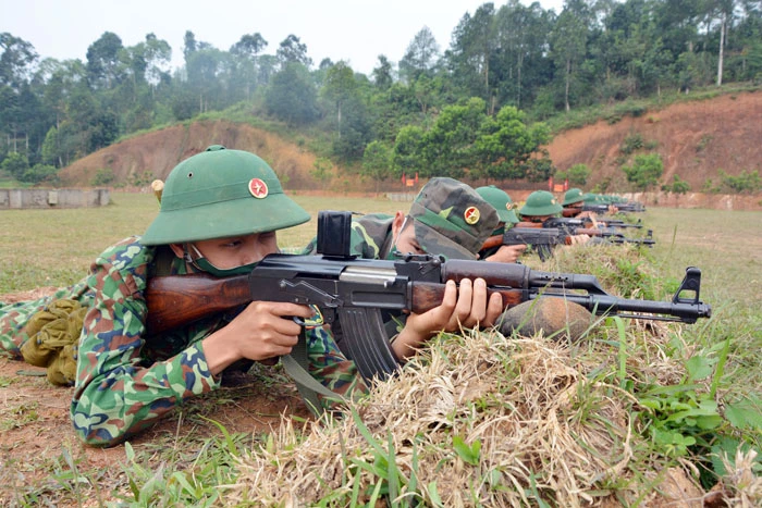 Quyết tâm hoàn thành nhiệm vụ huấn luyện ảnh 4