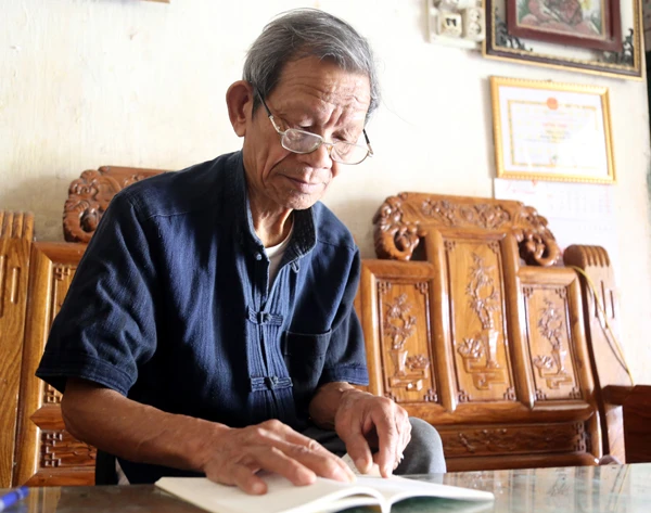 Nhà thơ Pờ Sảo Mìn.